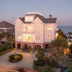 Grey Goose: Oceanfront Escape, Backyard Oasis + Prime Location