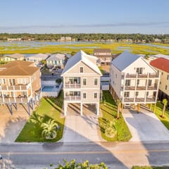For Whom The Beach Tolls: New Coastal Retreat w/ Pool & Stunning Views