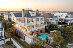 Grey Goose: Oceanfront Escape, Backyard Oasis + Prime Location - Image 2