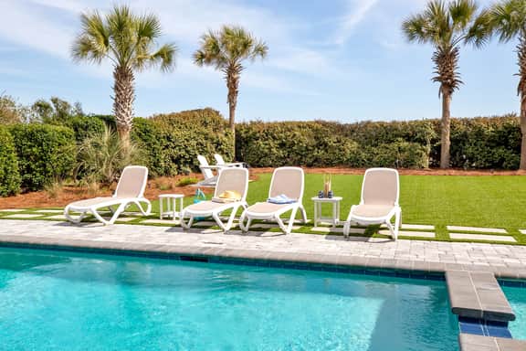 Palmettos & Sunshine: Oceanfront w/ Pool, Hot Tub, & Stunning Views - Image 5