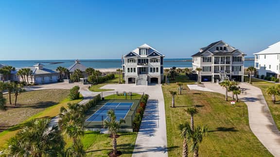 Freedom  Point: Oceanfront Luxury w/Pool, Game Room, Sauna & Cold Plung - Image 4