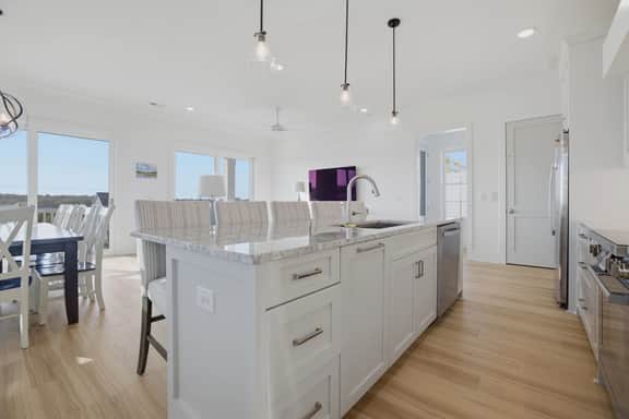 For Whom The Beach Tolls: New Coastal Retreat w/ Pool & Stunning Views - Image 5