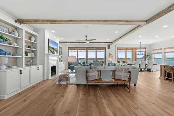 Our Point Of View: Luxury Oceanfront w/ Pool, Spa & Dock - Image 5