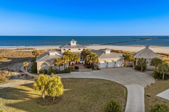 Alpha At The Point: Oceanfront, Private Pool & Hot Tub, Breathtaking Views - Image 1