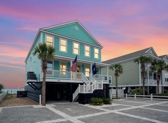 Salty Breeze: Luxury Oceanfront w/Private Pool, Hot Tub & Firepit - Image 1