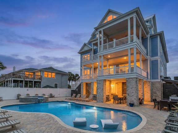 Anchor of the Soul: Oceanfront Luxury w/private pool & Amenities - Image 1