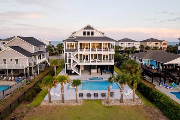 Life Is Grand: Luxury Escape with Pool & Hot Tub - Image 1